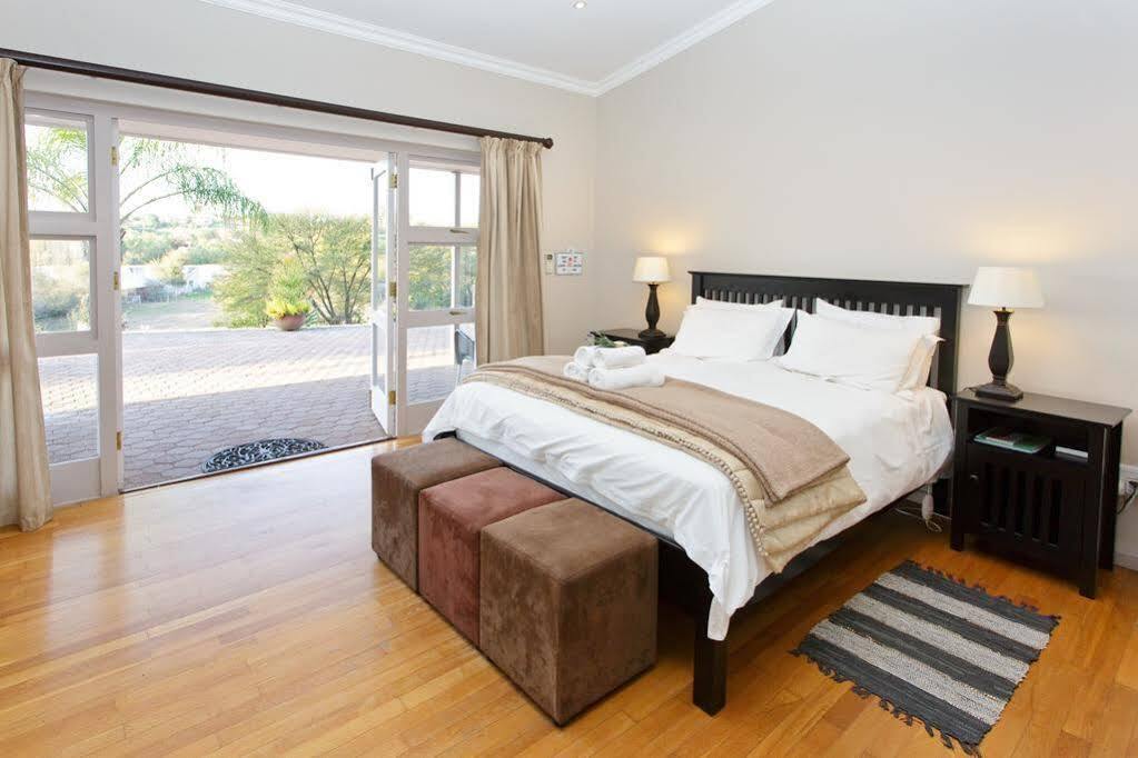 Aloe Manor Hotel Oudtshoorn Bagian luar foto