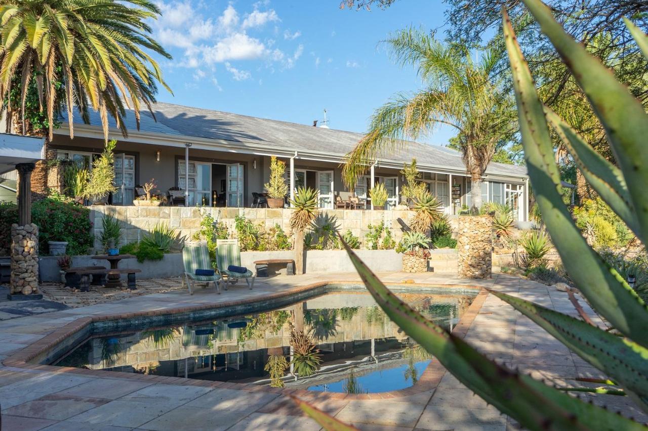 Aloe Manor Hotel Oudtshoorn Bagian luar foto