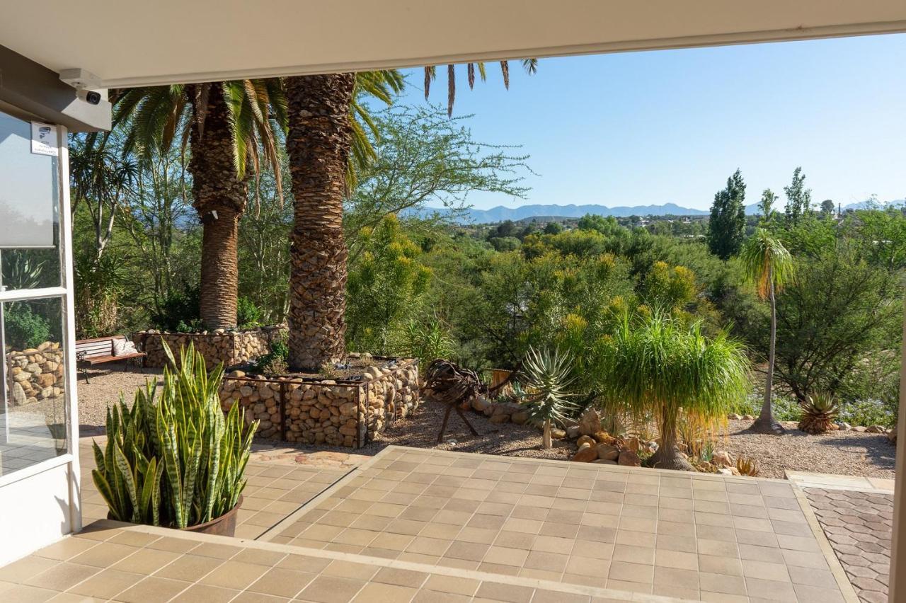 Aloe Manor Hotel Oudtshoorn Bagian luar foto