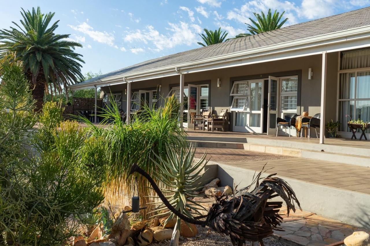 Aloe Manor Hotel Oudtshoorn Bagian luar foto