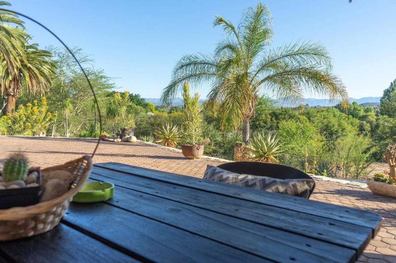 Aloe Manor Hotel Oudtshoorn Bagian luar foto